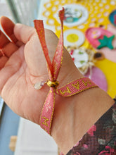 Cargar imagen en el visor de la galería, PULSERA MAMÁ