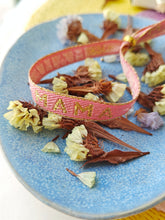Cargar imagen en el visor de la galería, PULSERA MAMÁ